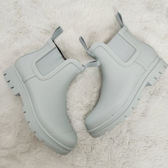 Everlane Sage Green Chunky Lug Sole Chelsea Rain Boots Waterproof Bootie 7 - Picture 1 of 9
